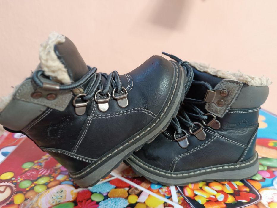 Дитячі зимові сапожки на хлопчика