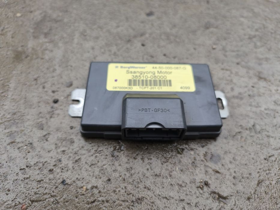 Продам блок управления раздаткой на SsangYong rexton 2.7 дизель