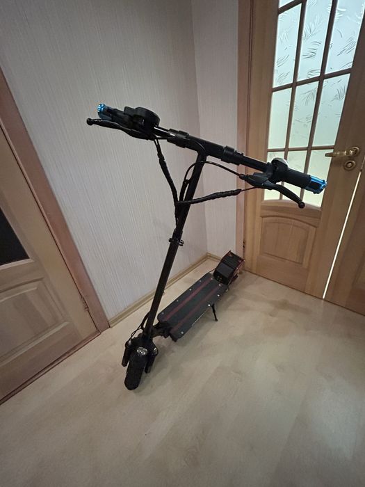 Самокат Tesla 16000 з мотором 1000W, акумулятор на 16000mAh