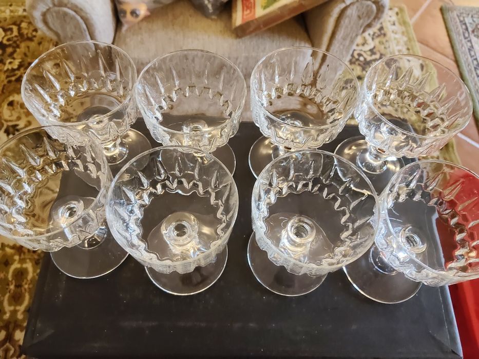 8 taças de champanhe  de vidro