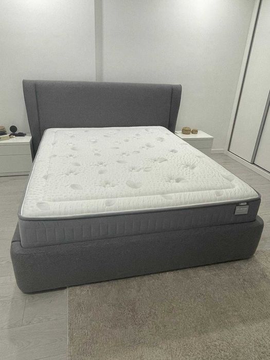 Cama Casal 200x160 + Colchão Molaflex Levity Airvex (Como Novo)