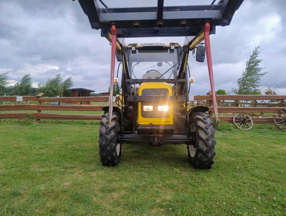 Ciągnik Farmtrac 555 DT