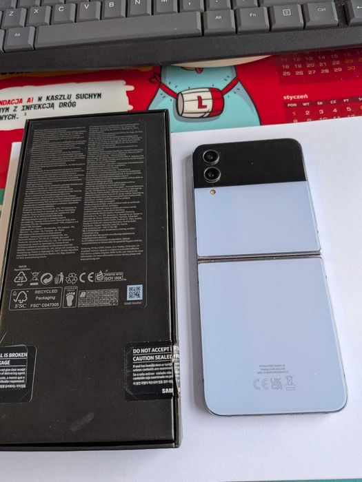 Telefon Samsung Galaxy Z Flip 4