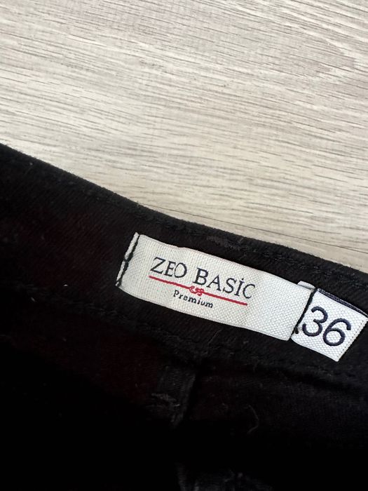 Спідниця на ґудзиках