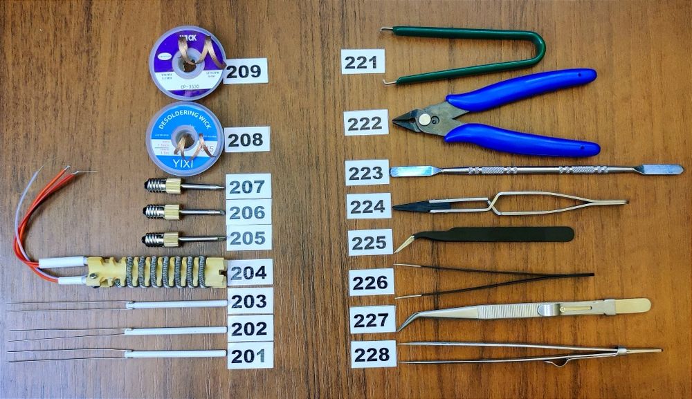 Паяльник и комплектующие для пайки