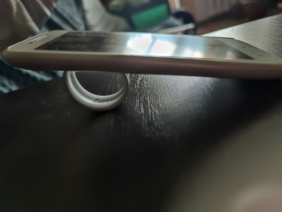 Мобильный Телефон Леново S650