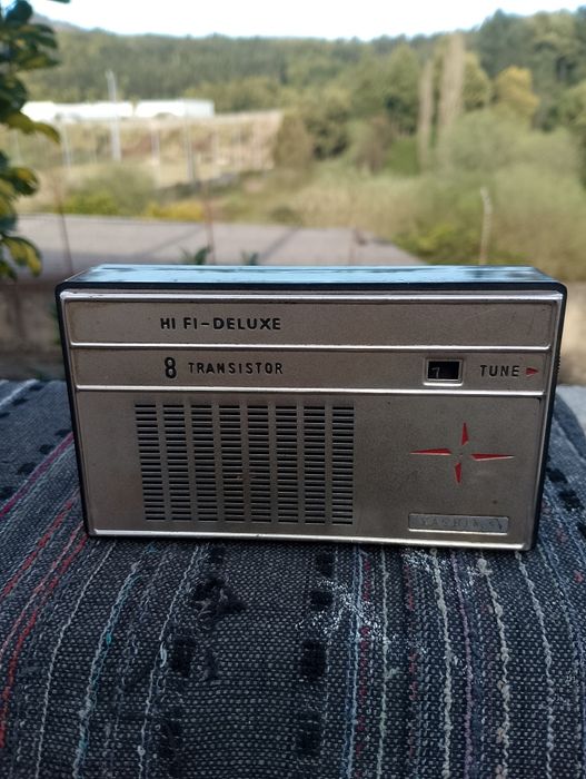 Radio antigo a pilhas