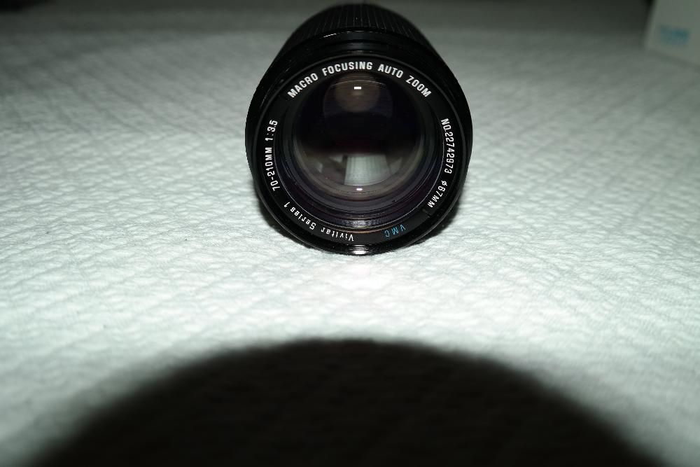 Vivitar Series 1 (Kiron) 70-210mm f/3.5 Lens64586142004737122