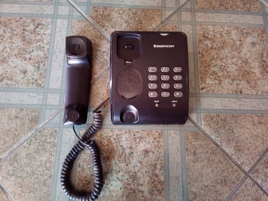 Telefone Sagemcom C100, como NOVO!