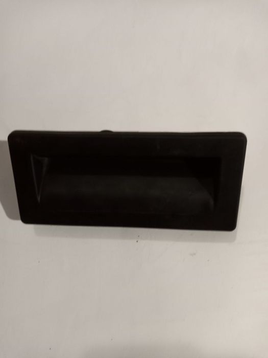 Ручка багажника Skoda Octavia a7 2019 год (Vag) Оригинал.