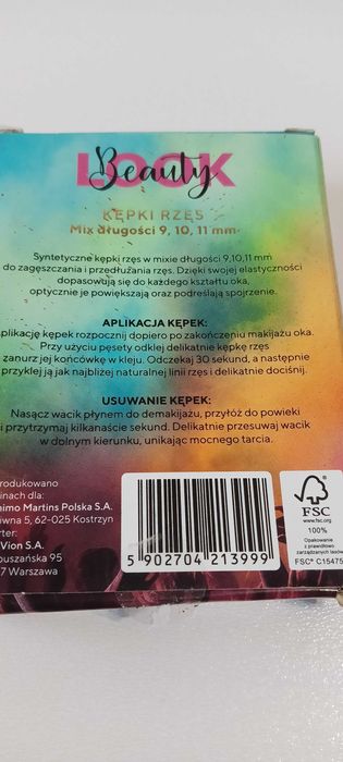 Kępki sztucznych rzęs