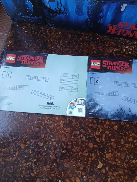 LEGO Stranger Things 75810