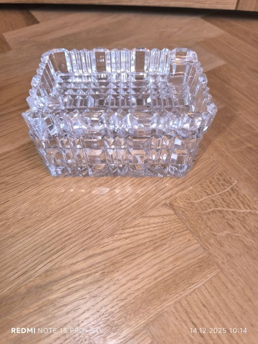 Popielnica krzystałowa PRL z papierośnicą