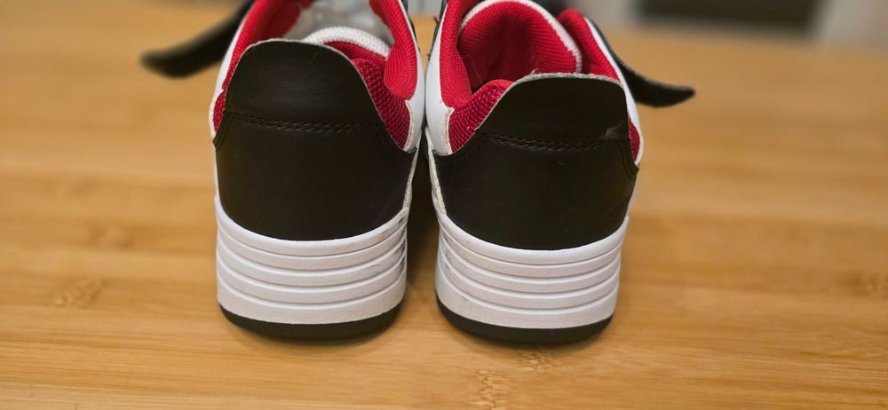 Buty sportowe dla chłopca i dziewczynki, wysoka podeszwa, r. 34 (wj)