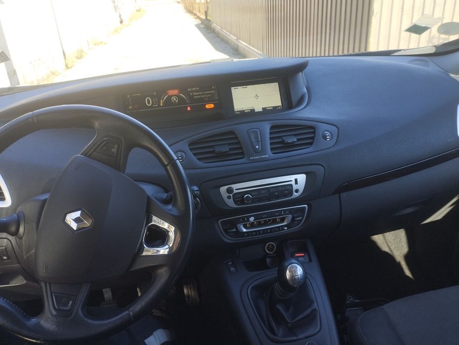 Рено Сценік 3 на запчастини