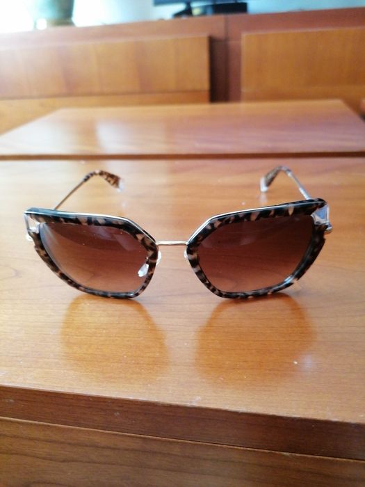 Furla óculos de sol mulher.