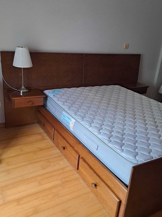 Mobilia quarto casal cor cerejeira