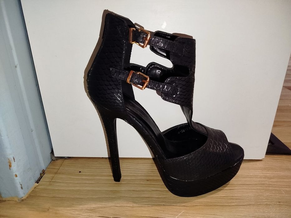 Szpilki roz. 39 buty