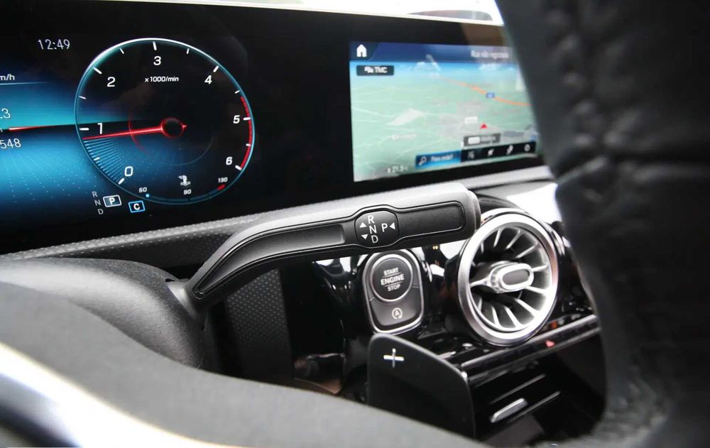 Mercedes-Benz CLA 180d Shooting brake AMG