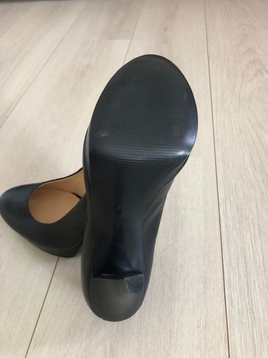 Sapatos cerimónia Guess