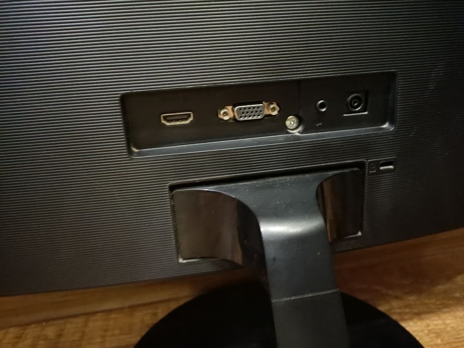 LED Монітор Самсунг 24 , вигнутий