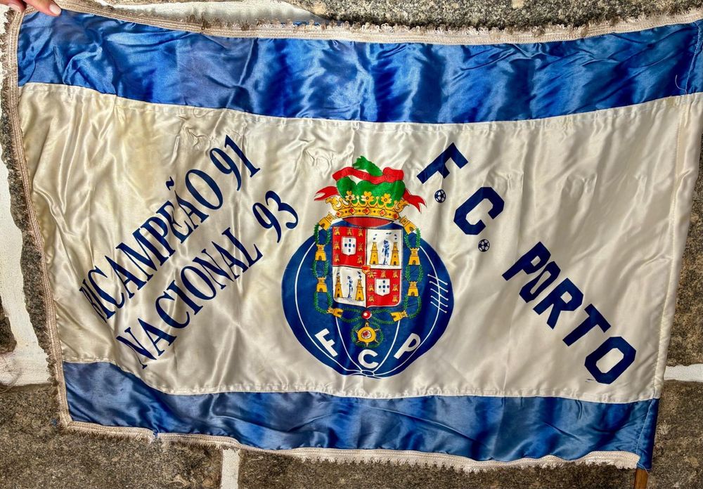 Lote de 4 Bandeiras antigas do FC do Porto