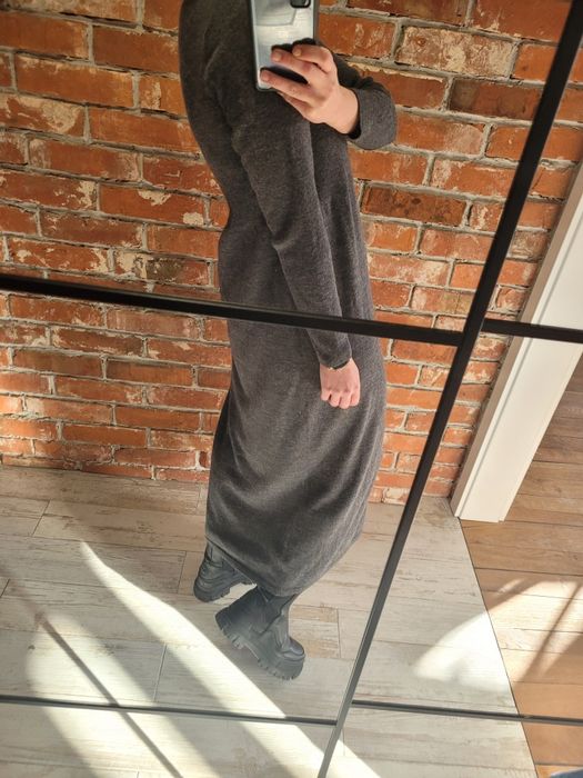 Długi szary wełniany sweter premium sukienka wełniana unikat Part Two