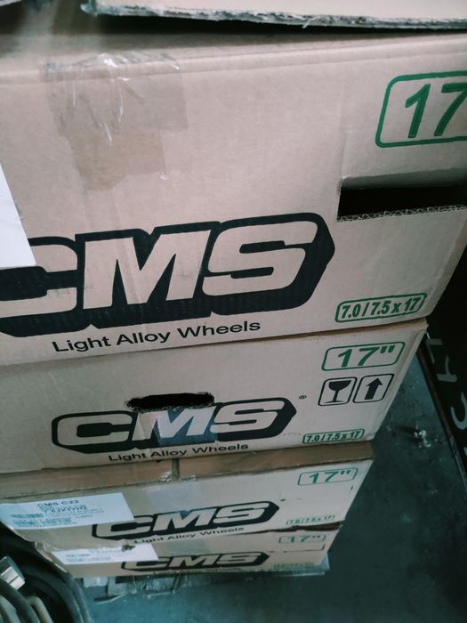 Felgi aluminiowe czarne CMS 17 cali do VW Skoda Seat