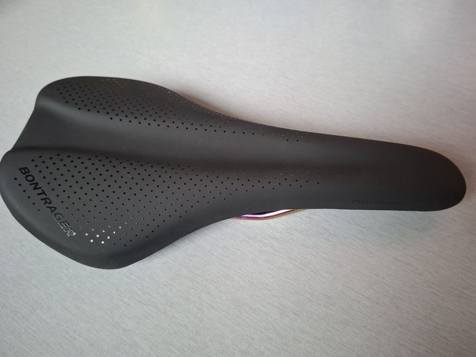 siodło siodełko rowerowe TREK Bontrager Arvada 138 mm