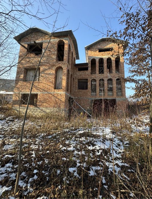 Ціна договірна.Будинок село Стрілецький Кут