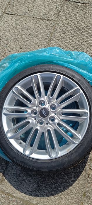 Alufelgi 17 do Mini BMW (stan idealny) z oponami Dunlop 205/45