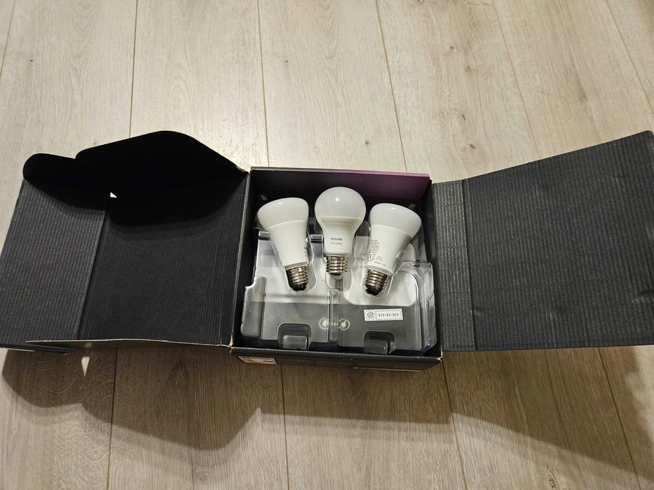 Philips Hue Zestaw startowy Starter kit E27 LED RGB Bluetooth Zigbee