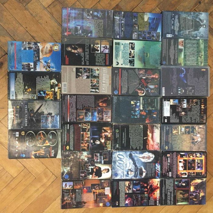 Видеокассеты VHS Сонная лощина, Стеклянный дом, 6й день, Пик Данте