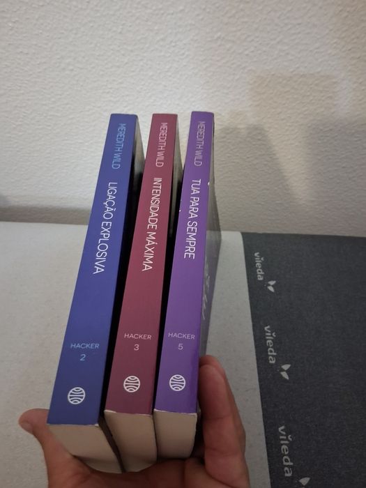 Meredith Wild- livros