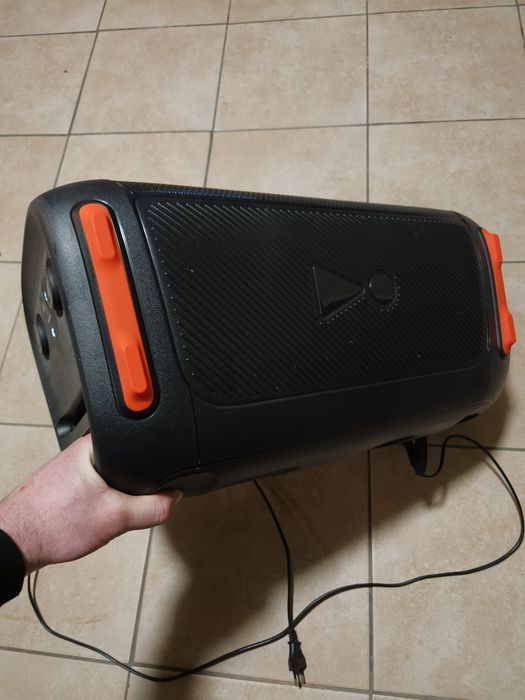 JBL partybox 110 stan bardzo dobry Zamienię