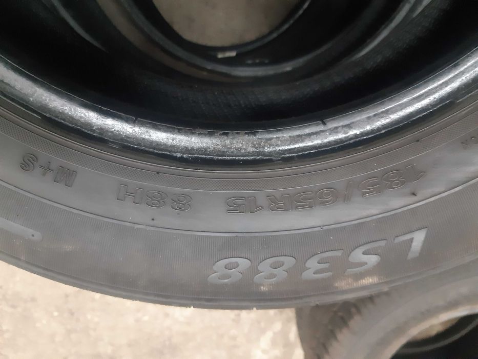 Opony Letnie  landsail 185/65/15 cztery sztuki