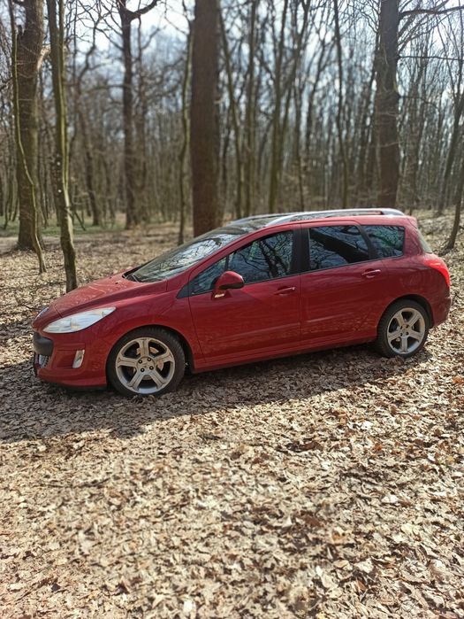 Peugeot 308 SW .