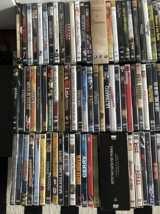 DVD Philips + 250 discos de DVD originais alguns ainda novos