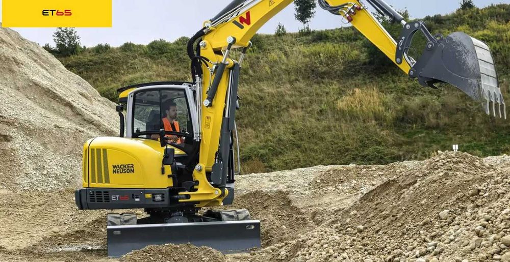 Wynajem koparki 7 t. z młotem Wacker Neuson