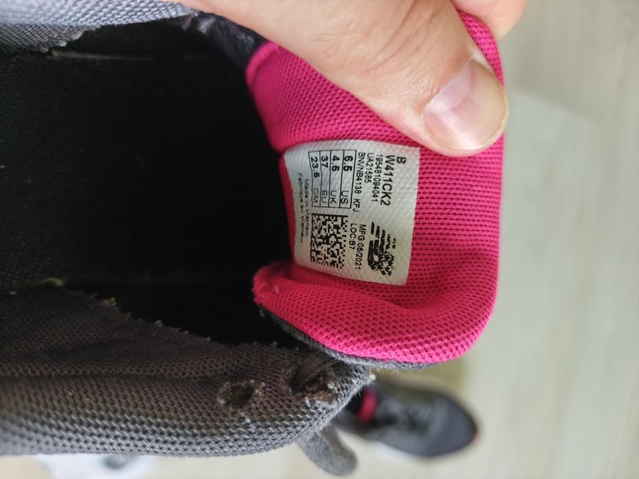 New balance кросовки жіночі 37р