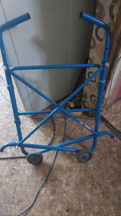 Ходунки,ходунки для взрослых.