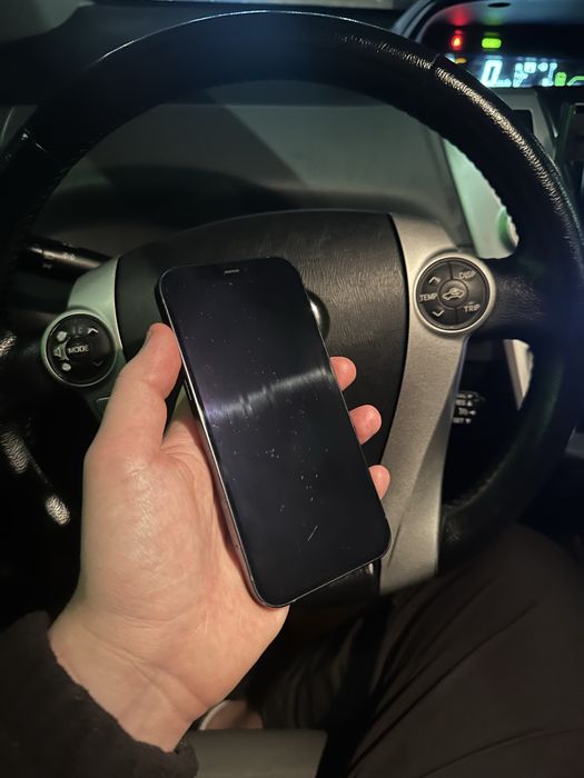 iPhone 12 64Gb Neverlock, стан 8/10