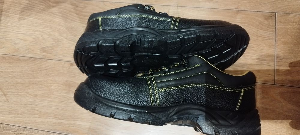 Reis Buty pod kostkę