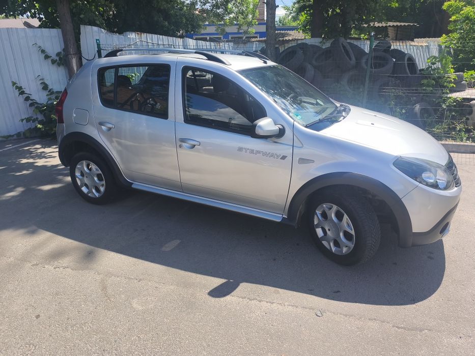 Продам Dacia sandero stepway