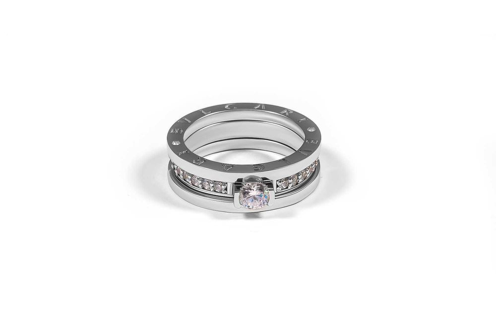 Двойное кольцо из белого золота с фианитами