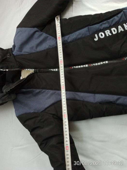 Зимова куртка на хлопчика