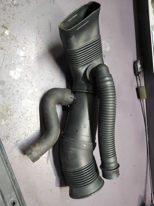 Патрубок диффузор канала воздуха бмв м 57