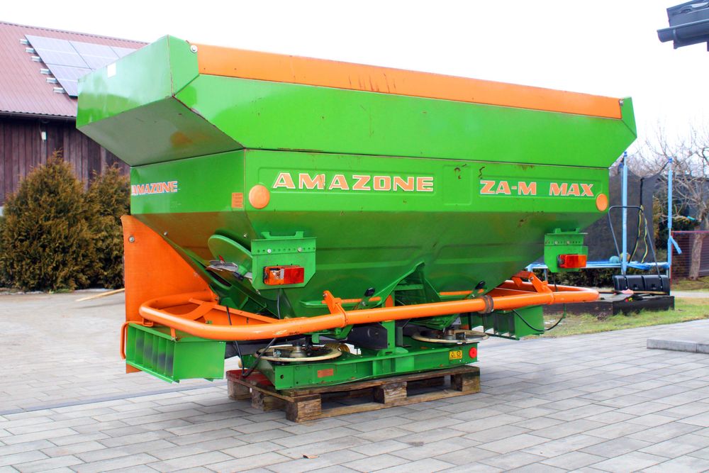 Rozsiewacz nawozów Amazone ZA-M MAX 1500 l + 3000 l LIMITER