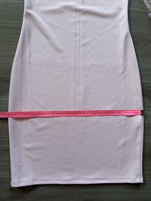 Жіноча сукня.