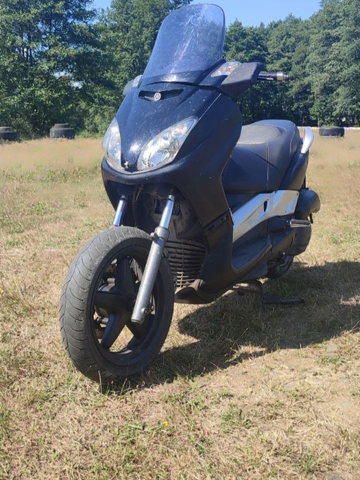 Yamaha X-max 250